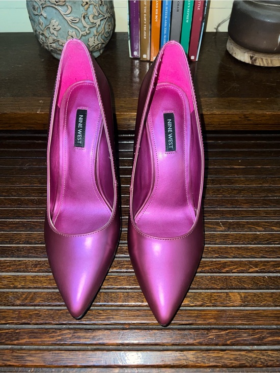 Nine West Shoes - Nine West Women's Metallic Fuchsia Pointed-Toe Pumps